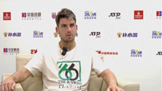 的排球教练 的排球教练