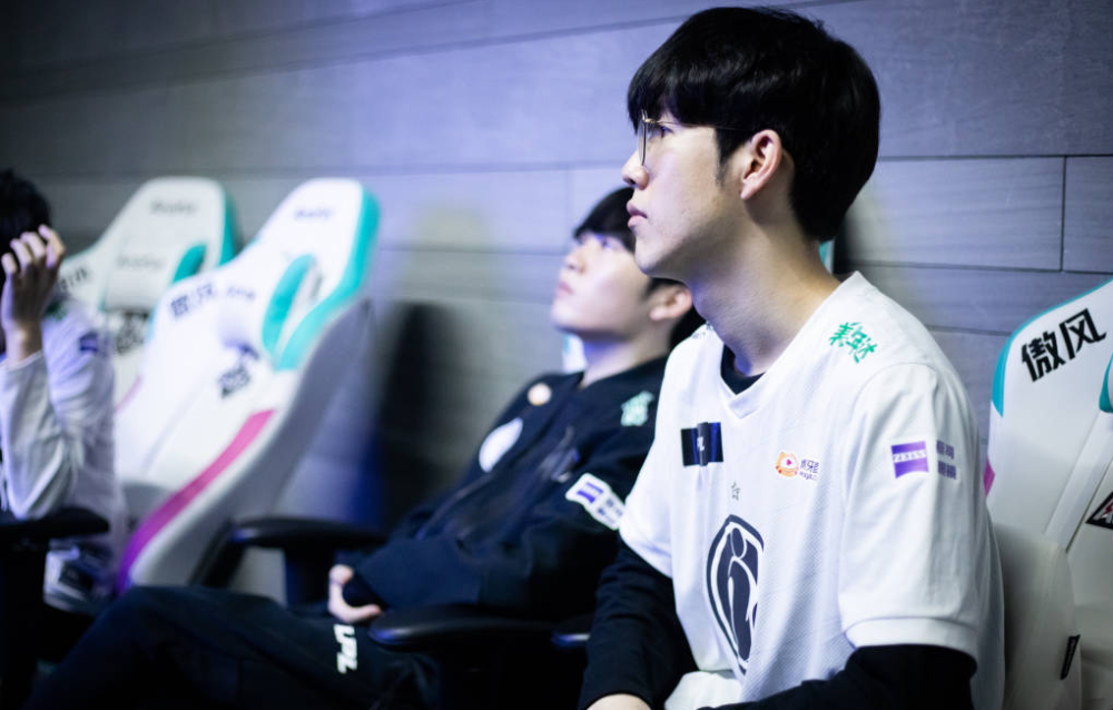 新的进攻组 新的进攻组