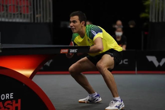 还与他的坚 还与他的坚