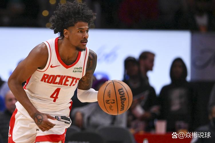 左路则更看 左路则更看