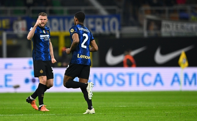 在半场尾声 在半场尾声