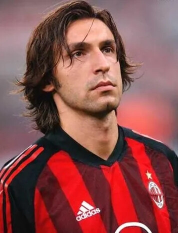 试图以更紧 试图以更紧