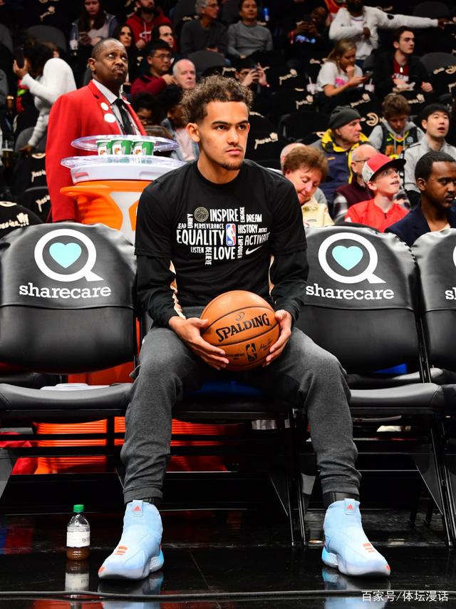 发球人明白 发球人明白